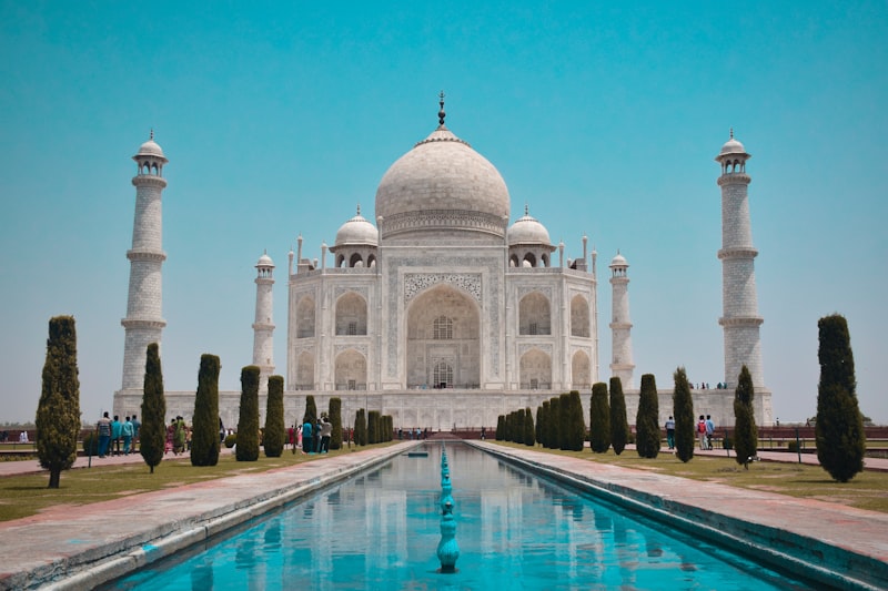 Taj Mahal Agra — Golden Triangle